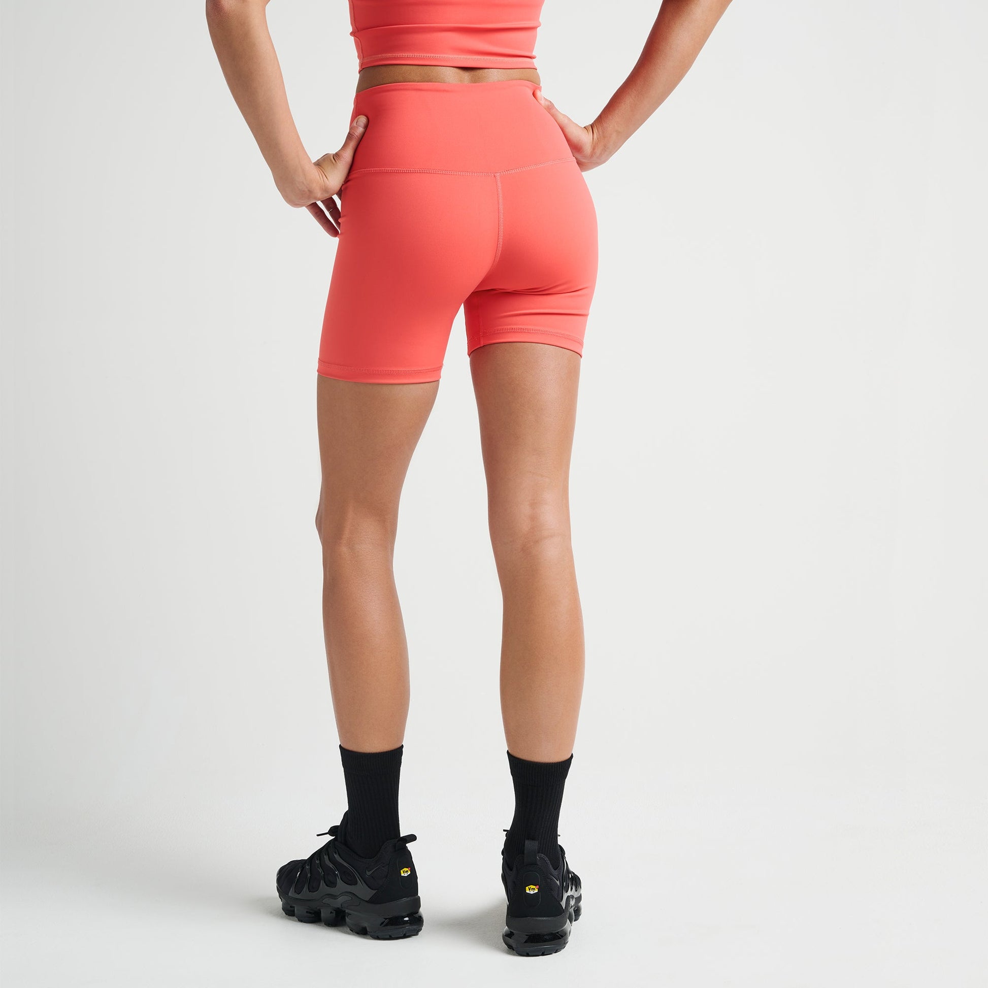 Stance Happenings Bike Shorts Fur Damen Melone |model